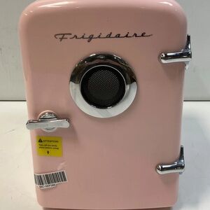 Frigidaire 6-Can Retro Mini Fridge